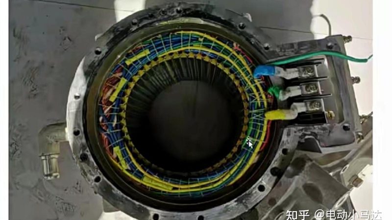 小型电气成套设备：揭秘其核心技术与选型要点